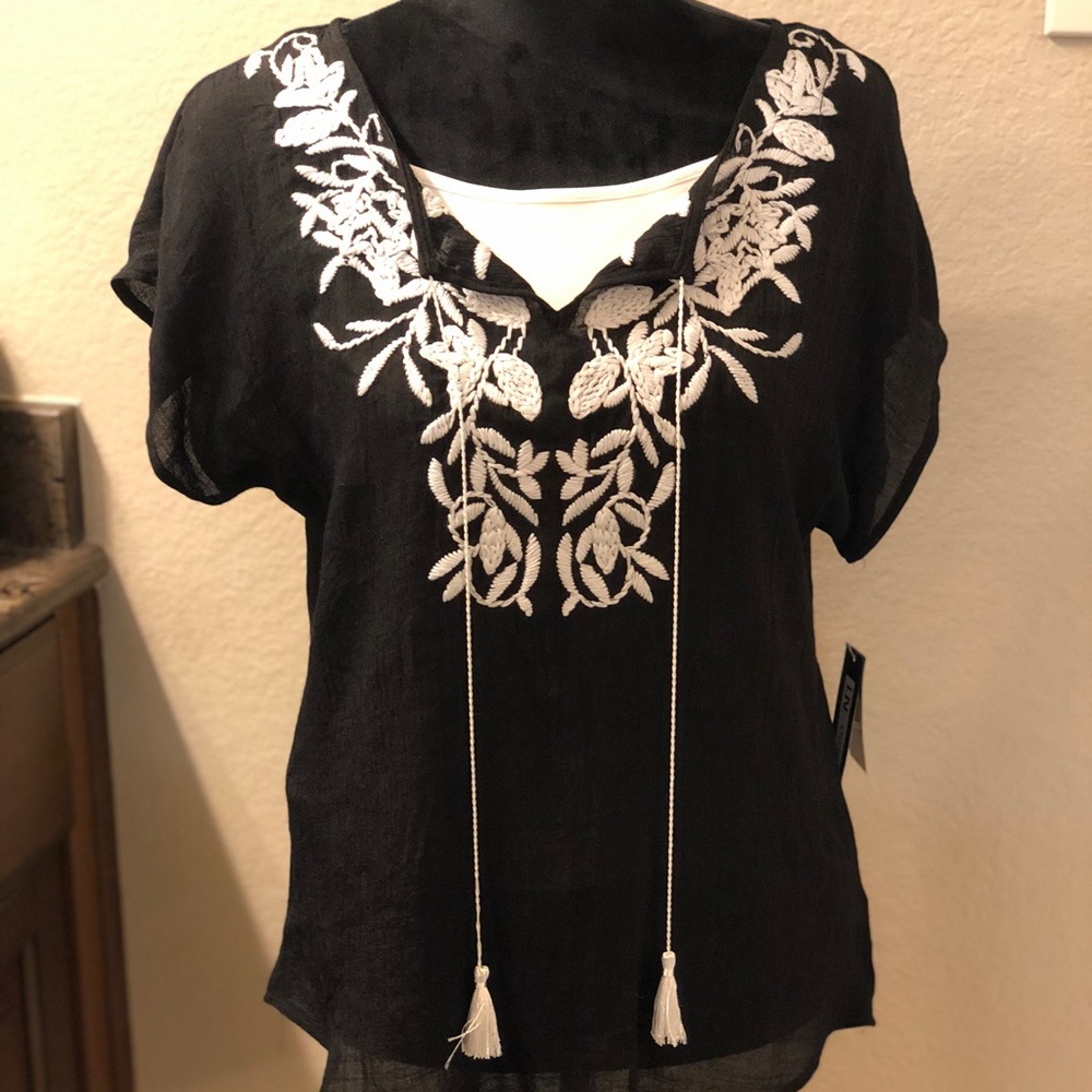 Black Top with White Embroidered DESIGH
